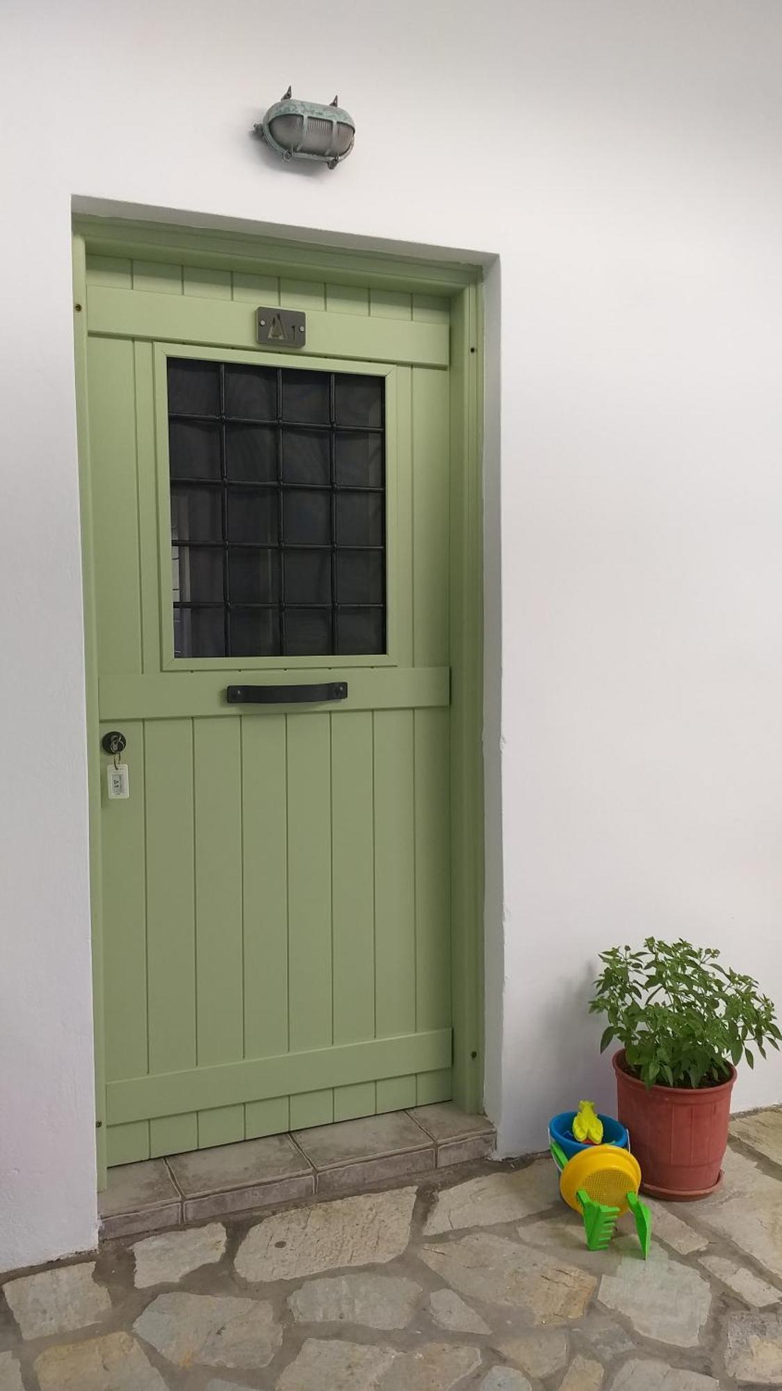 Mike'Splace Antiparos Town エクステリア 写真